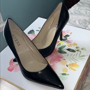 Black guess heels